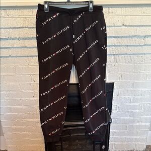 Tommy Hilfiger, ladies sweatpants size medium